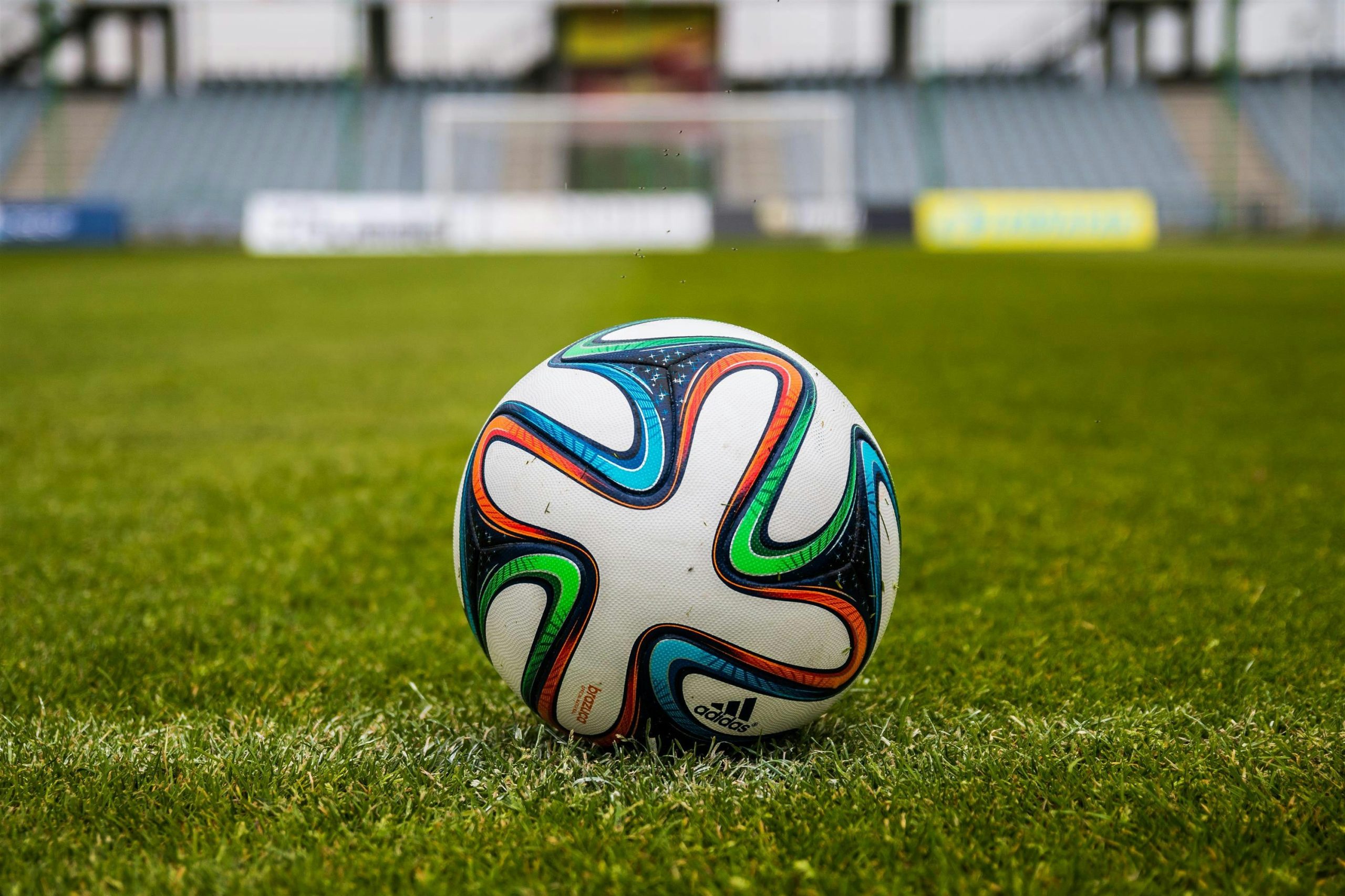 Schock im Revier: Dortmund und Schalke fusionieren zu „BVB04 Schalkdort Gelsenmund“