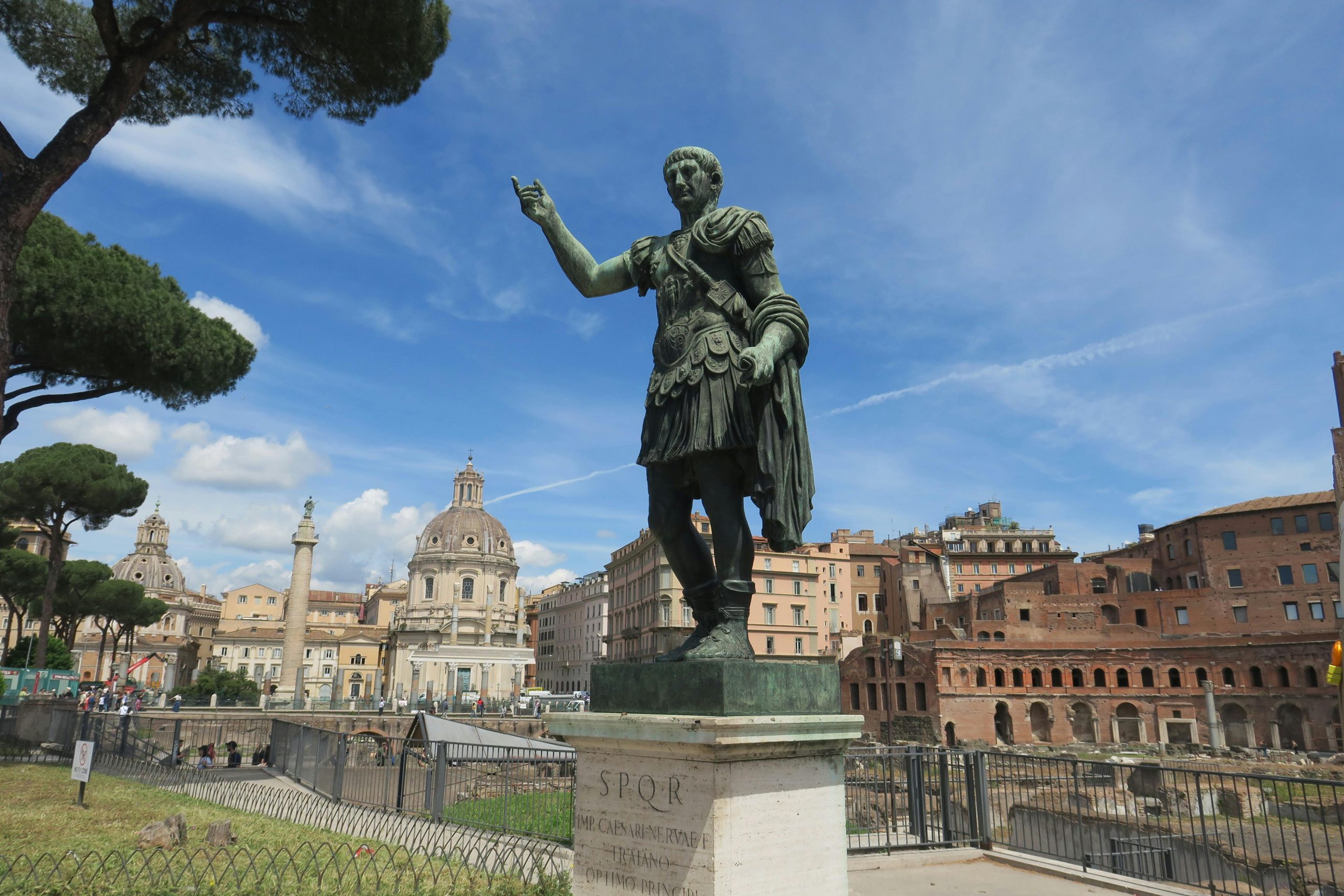 Veni, Vidi, Vici – Wie Julius Caesar den schnellsten Kundenservice der Antike erfand