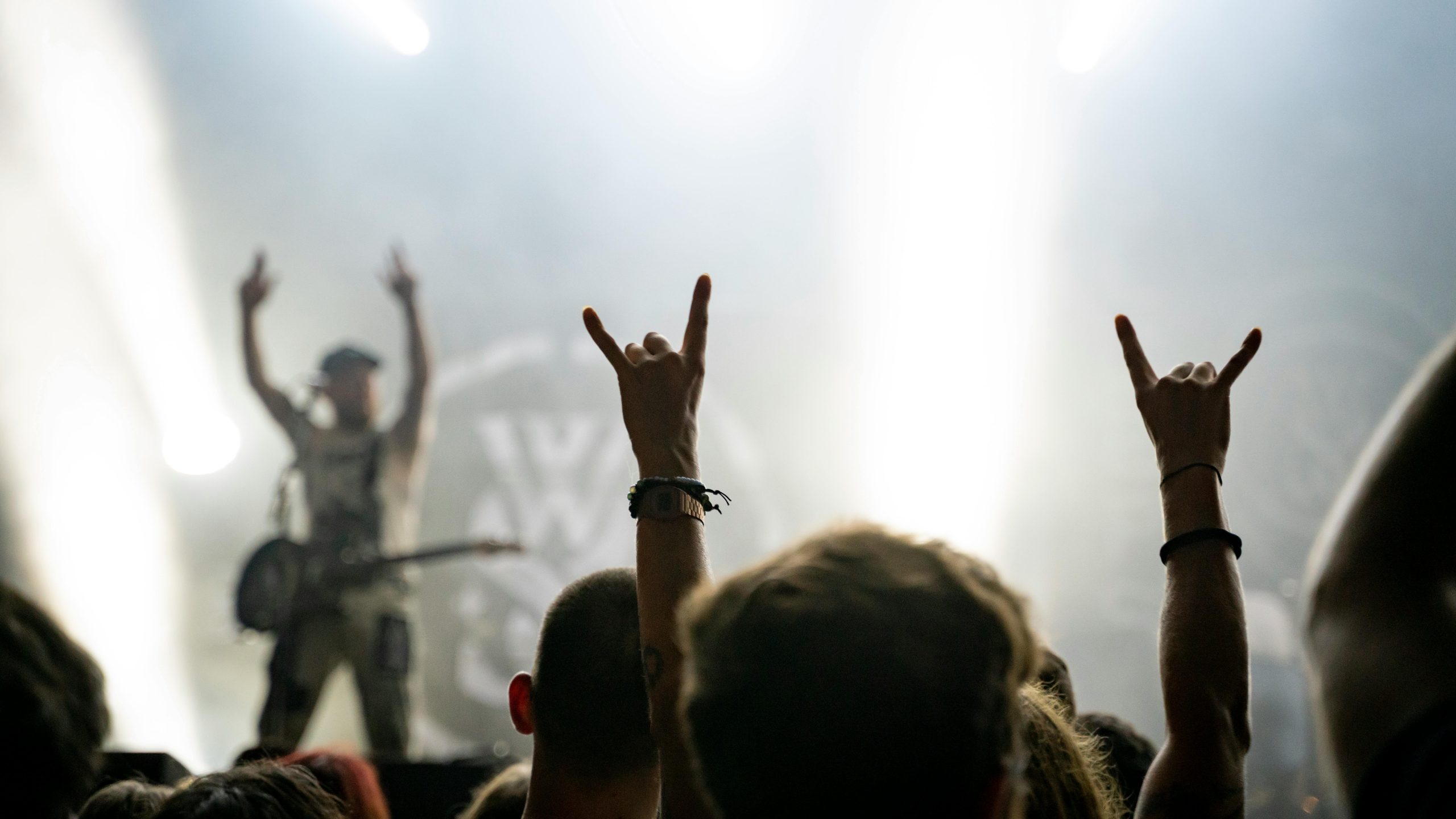 Death-Metal-Shouting – Wenn die Stimme klingt wie ein Staubsauger, der Kies frisst